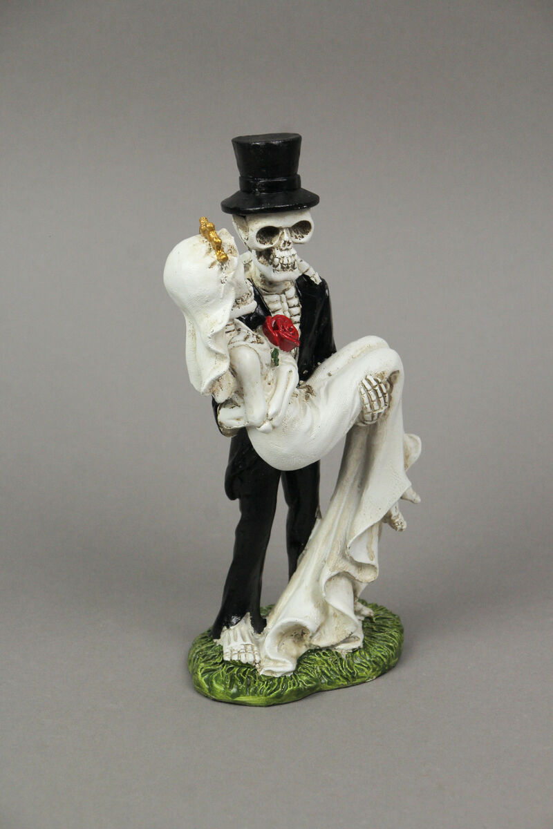 Eternal Bliss Skeleton Bride and Groom Wedding Couple Statue Cake Topper image number 1