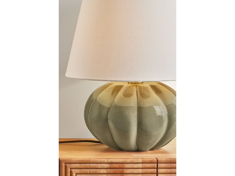 Beata Table Lamp