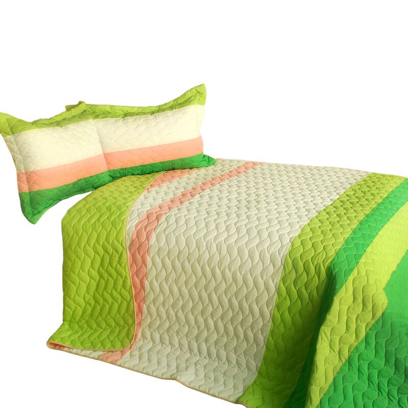 3-Piece Patchwork Quilt Set with Matching Pillow Shams image number 1