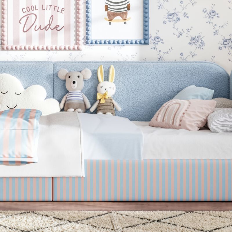 Kekges Teddy Boucl&eacute; Upholstered Kids Daybed Frame image number 4