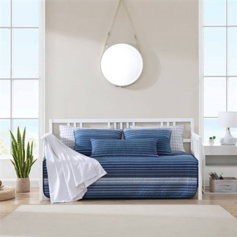 4-Piece Cotton Daybed Cover Set &ndash; Coastal Stripes Bedding for Kids & Adults