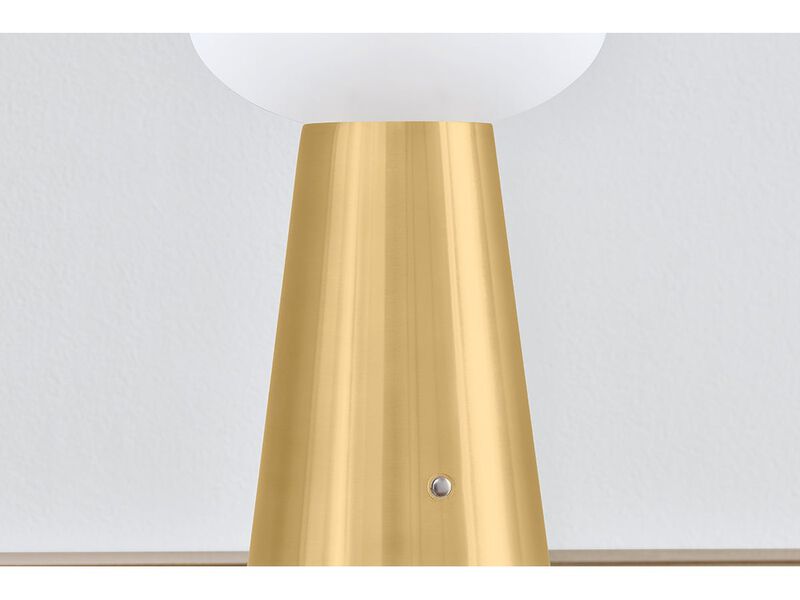 Cashel Rechargeable Table Lamp image number 2