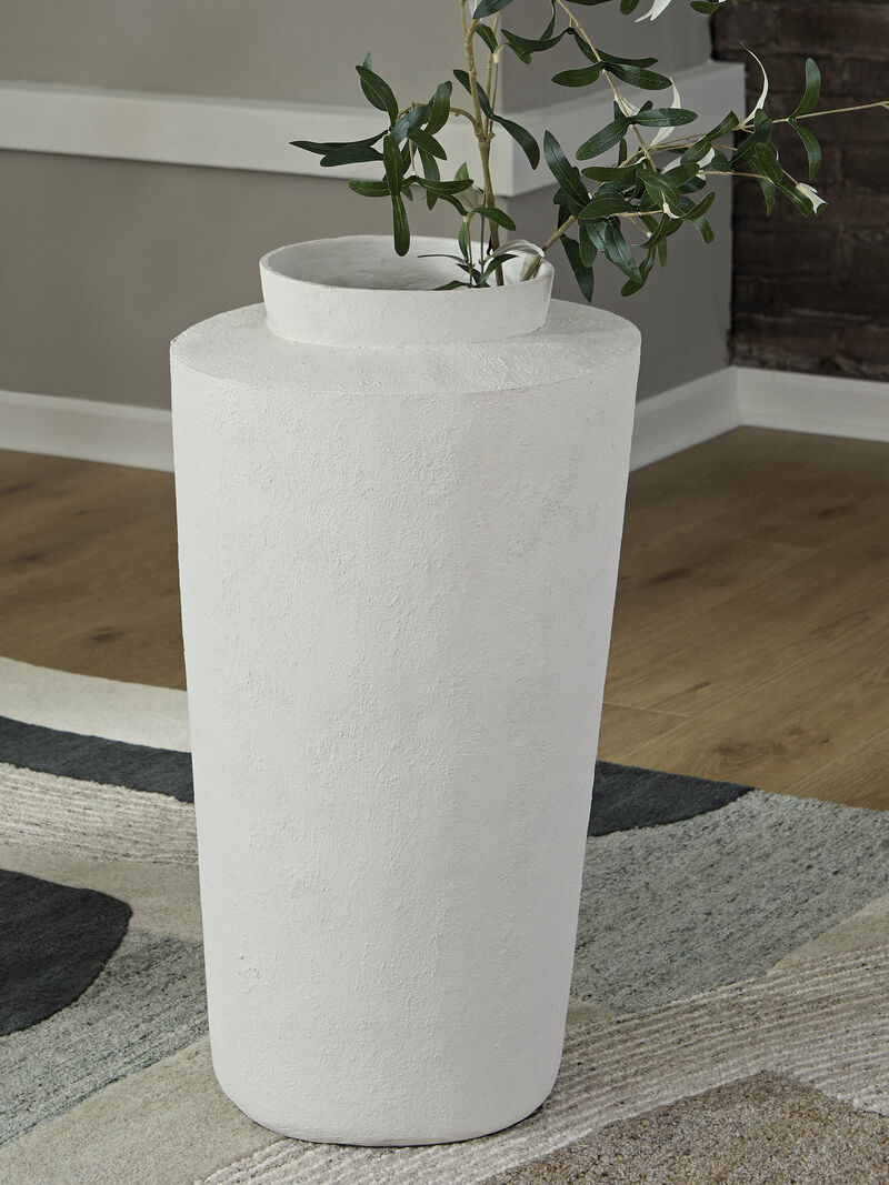 Flurinworth Vase image number 1