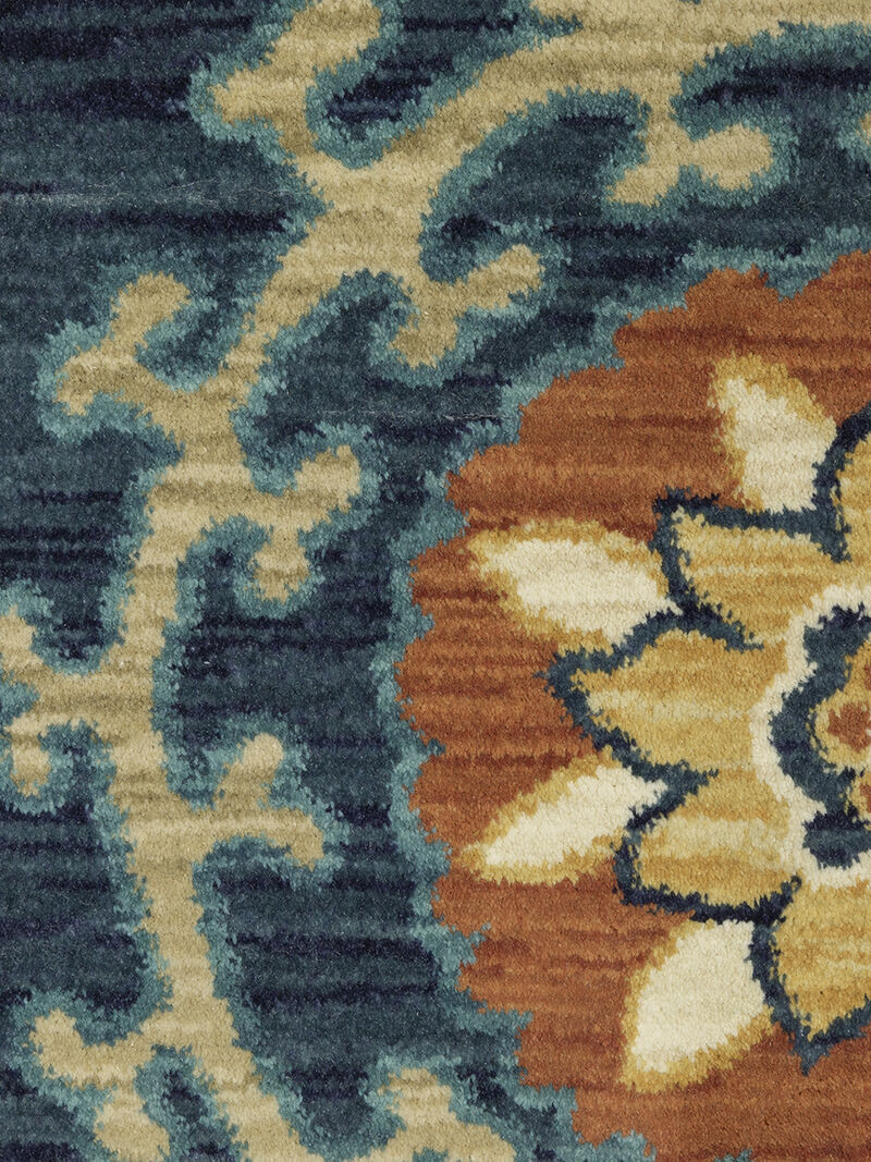 Francesca 5'3" x 7'6" Blue Rug image number 2