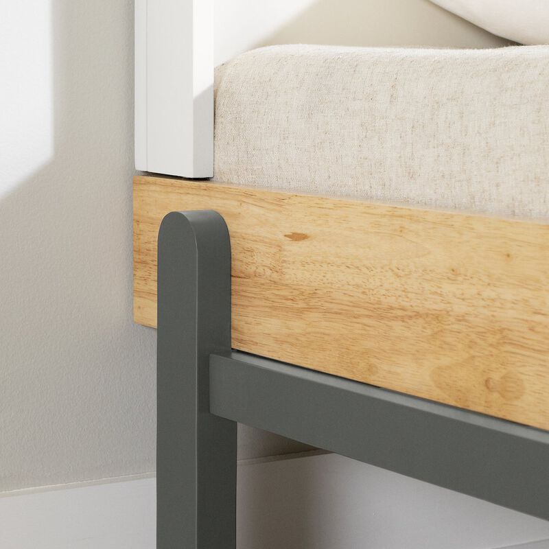 Bebble Bed, Natural and Gray