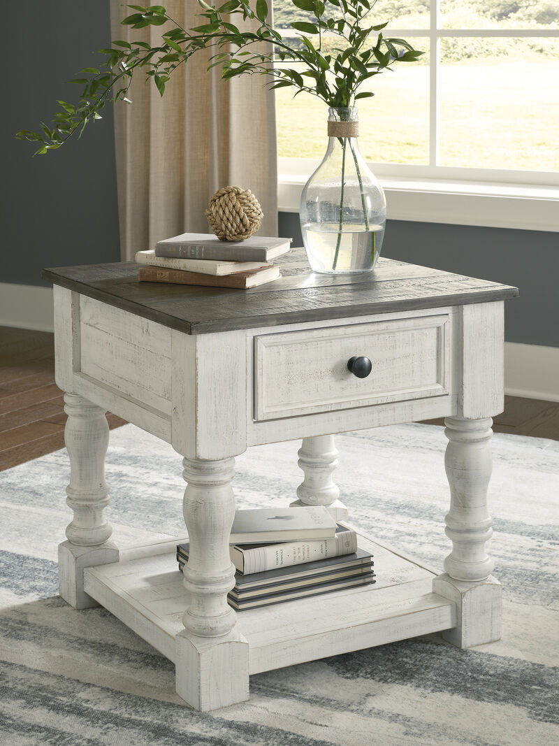 Havalance End Table image number 1