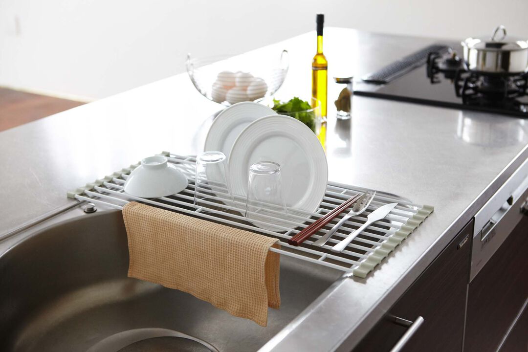 Over-the-Sink Dish Drainer