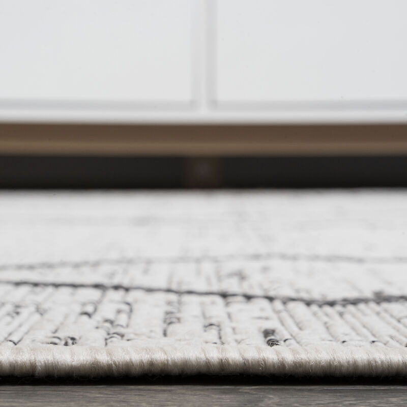 Carwa Tribal Diamond Trellis Indoor/Outdoor Area Rug