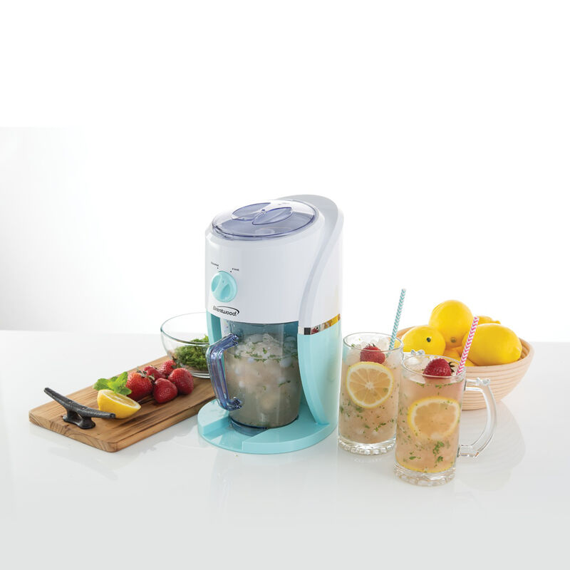 Brentwood Margarita and Frozen Drink Mixing Machine in Blue