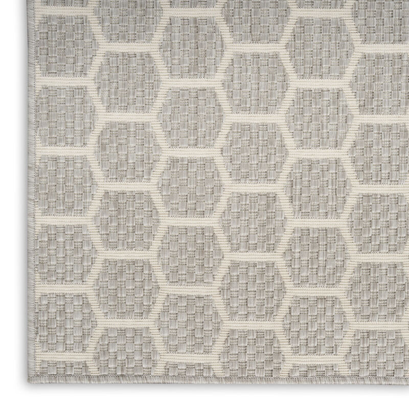 HomeRoots Geometric Indoor Outdoor Area Rug image number 2
