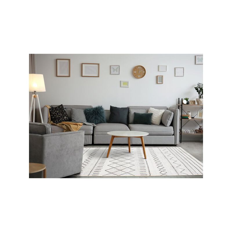 Novelle Home Tribal Rug in Grey White, Neutral Boho Area Rug, 7x10 Carpet for Interiors image number 2