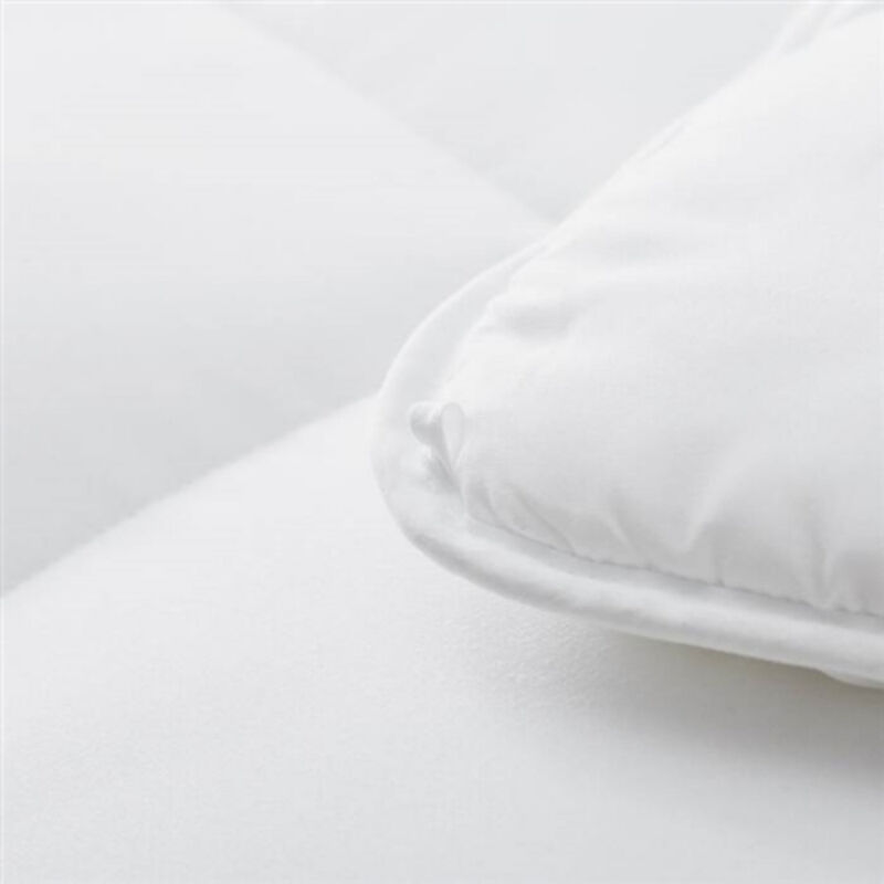 Cozy All Seasons Polyester Down Alternative Comforter – Hypoallergenic, Soft & Warm