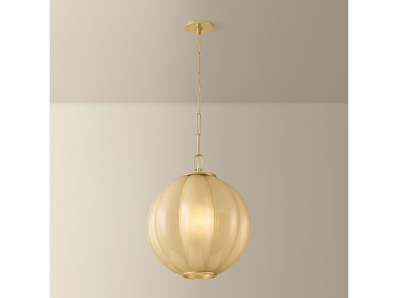Bernadine Pendant image number 6