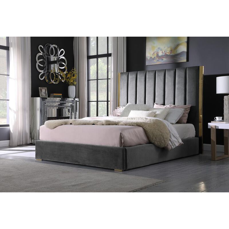 Best Master Furniture Jalen Dark Gray Velvet King Platform Bed with Gold Accents