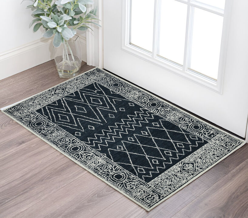 HomeRoots Wool Southwestern Hand Hooked Area Rug