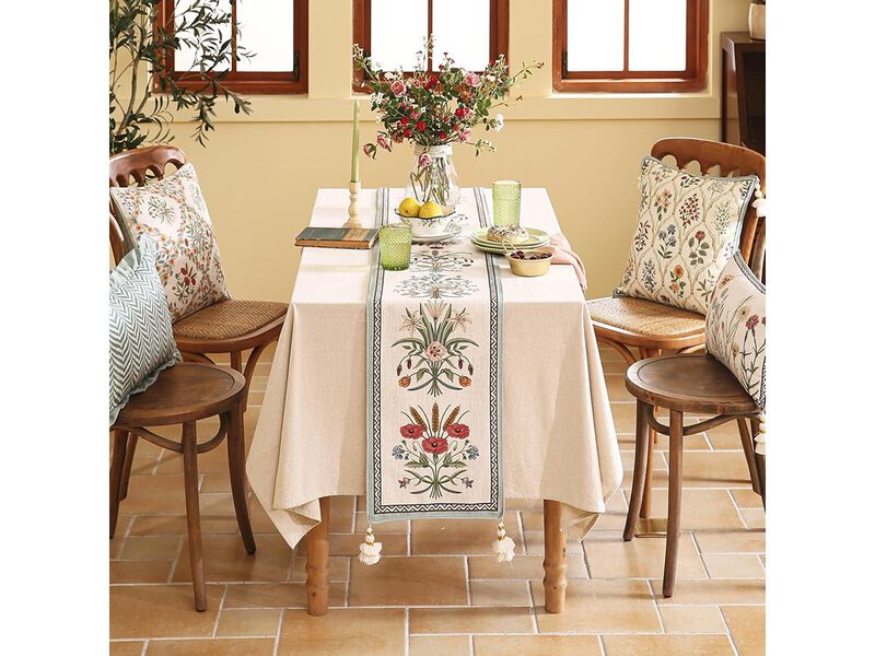 Farmhouse Colorful Wildflower Pattern Table Runners for Dining Tables image number 7