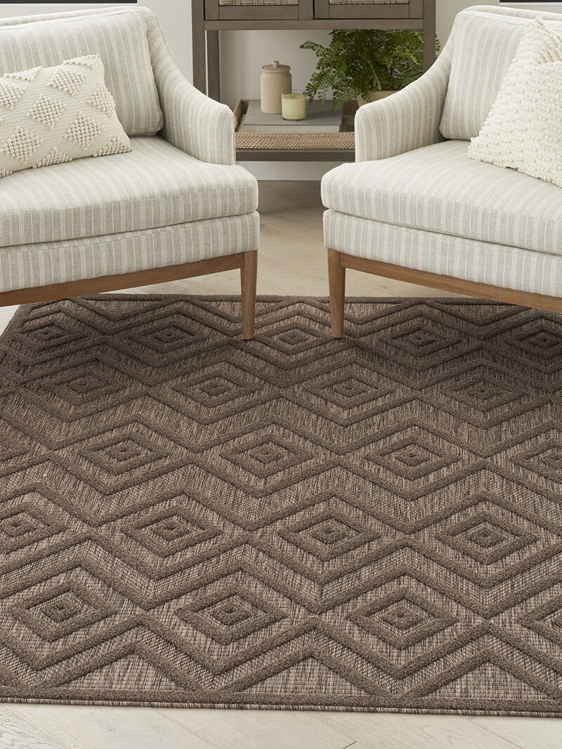 Versatile NRV01 Brown 6' x 9' Rug