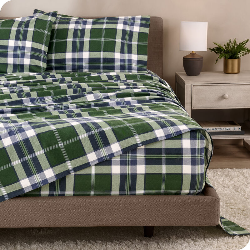 Soft & Cozy 100% Cotton Flannel Printed Pattern Sheet Set image number 3