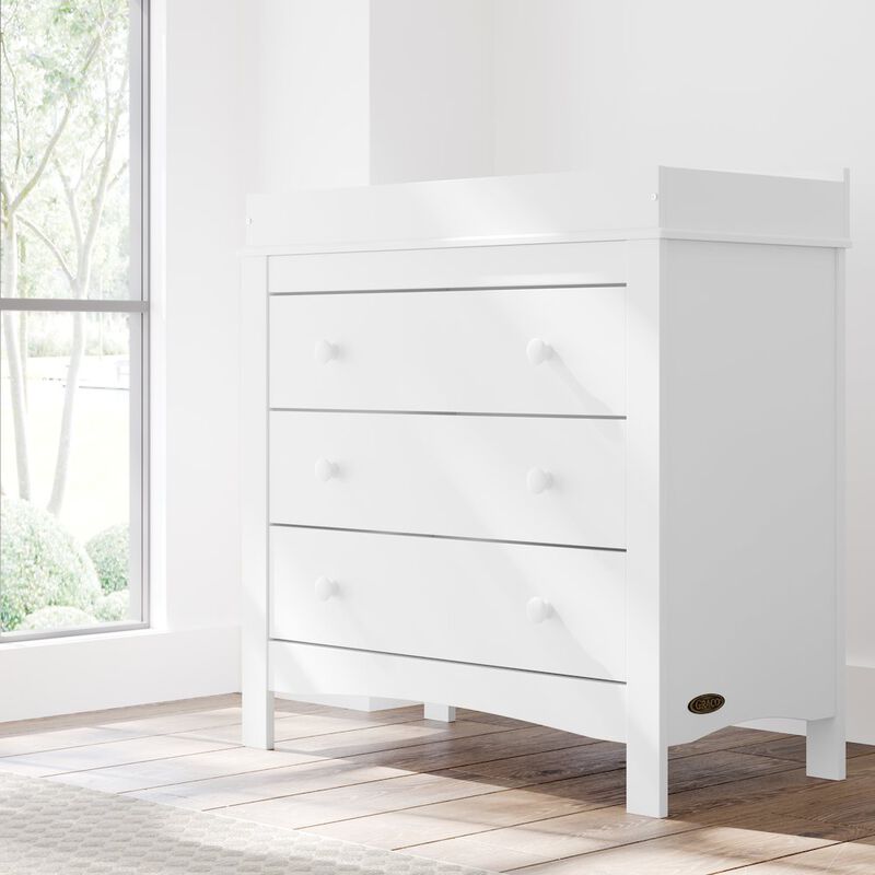 Graco Noah 3 Drawer Chest with Changing Topper (White)