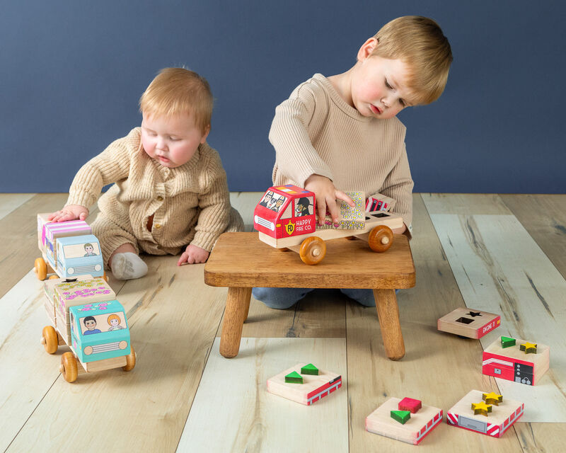 Stackable Puzzle Truck - Flower Delivery Truck image number 4