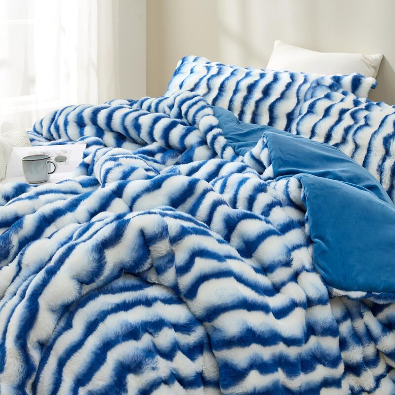Freezin Waters - Coma Inducer&reg; Oversized Comforter Set - Deep Water