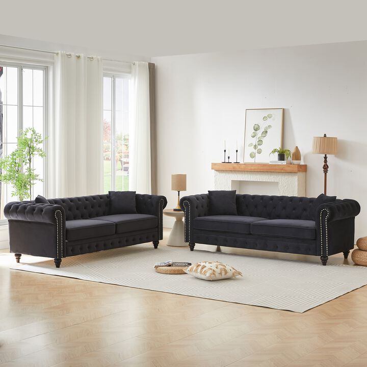 Hedlis Chesterfield Sofa Set