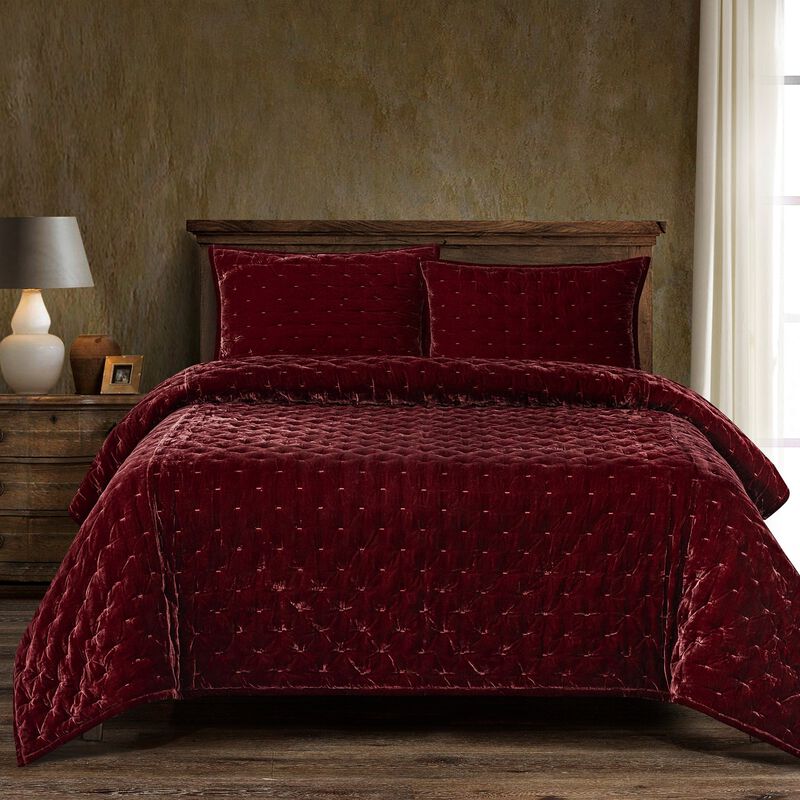 Stella Pintuck Red Full/Queen Quilt Set image number 1