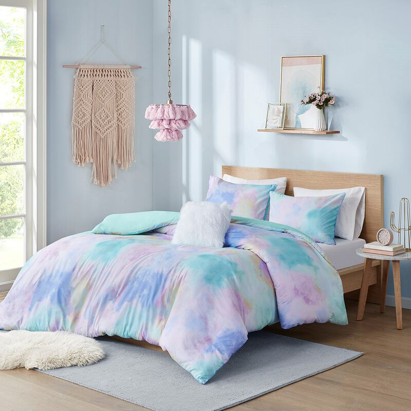 Gracie Mills Orion Dreamscape Watercolor Tie Dye Comforter Set with Cozy Throw Pillow image number 1