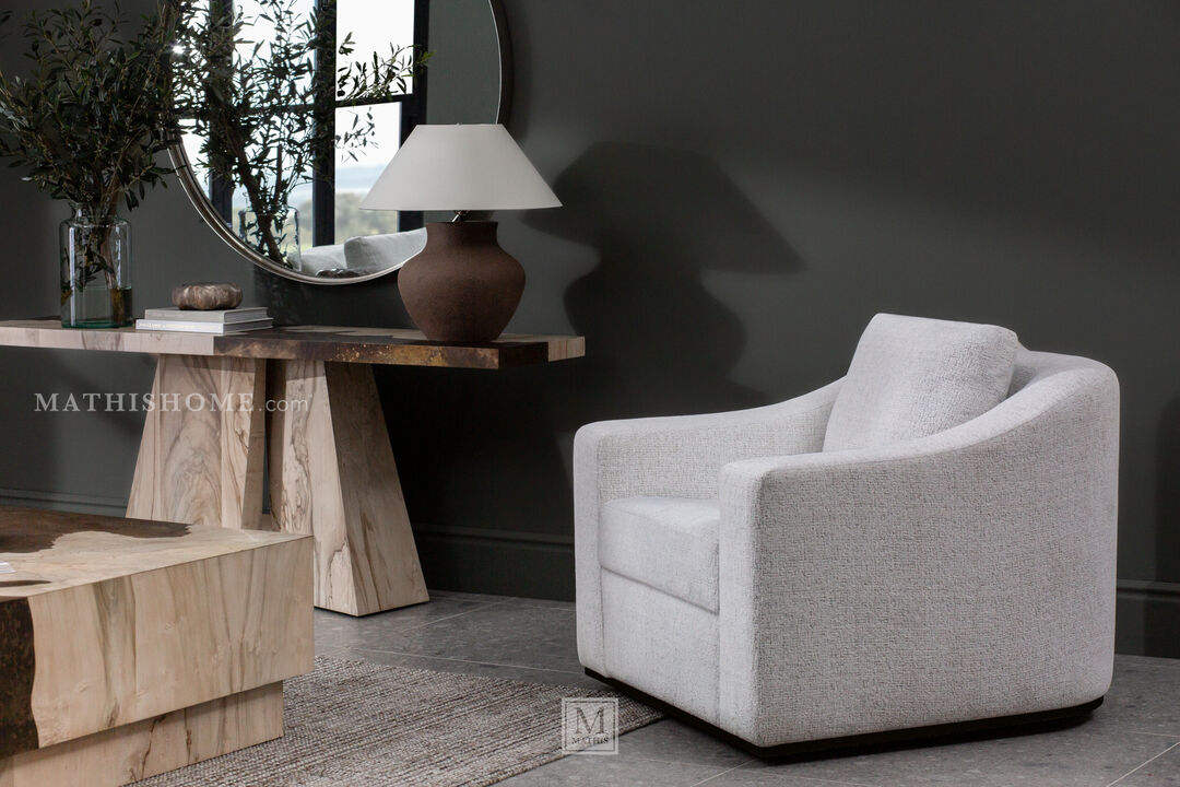 Regent Swivel Chair