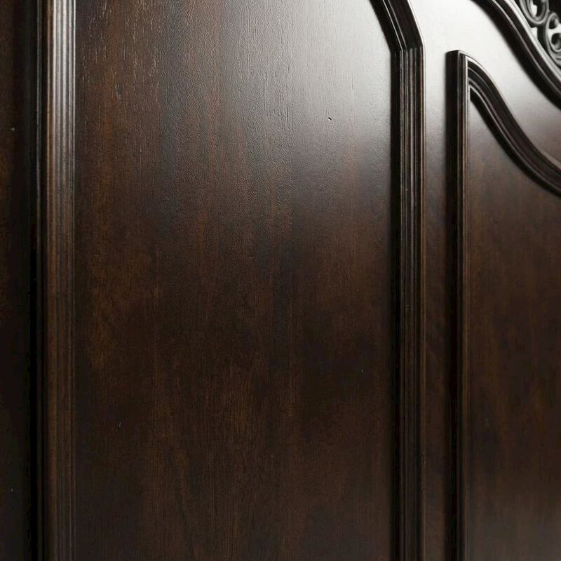 Liberty Furniture Cognac King Poster Headboard Solid and Manufactured Wood Traditional Design image number 3