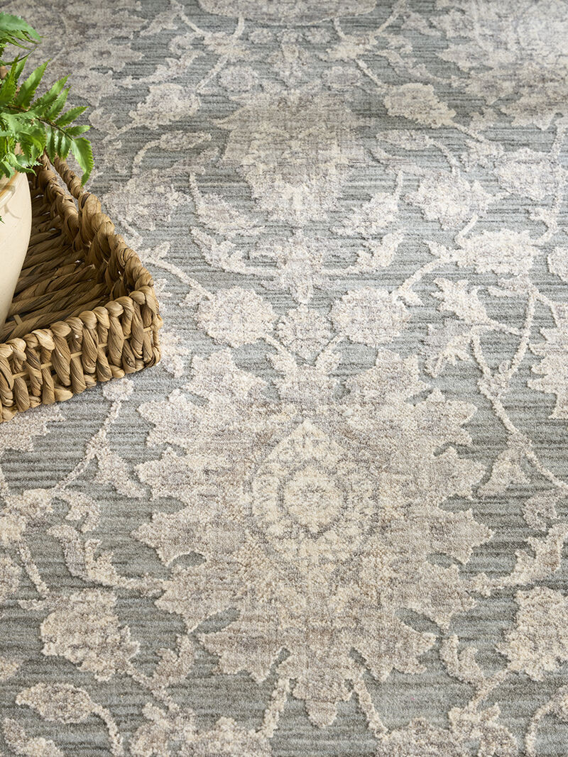 Shadows SHW08 Sage/Ivory 10' x 13' Rug