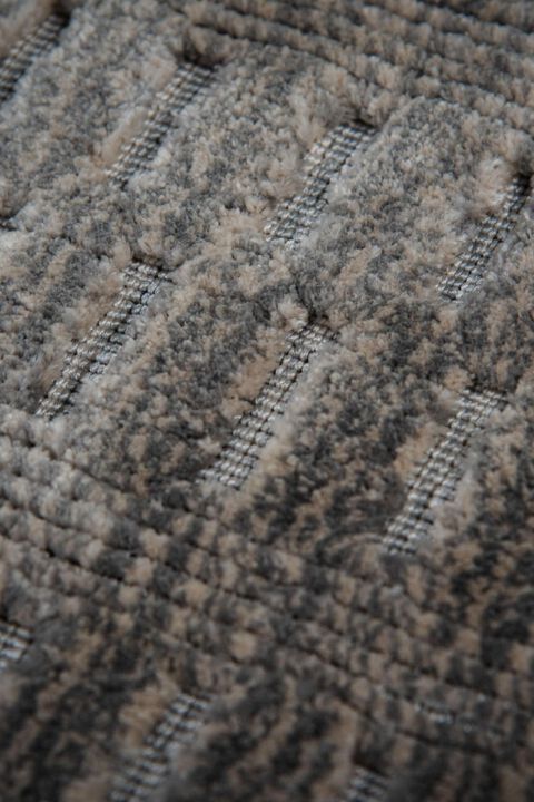 Manhattan MAH701 2'6" x 8' Runner Rug