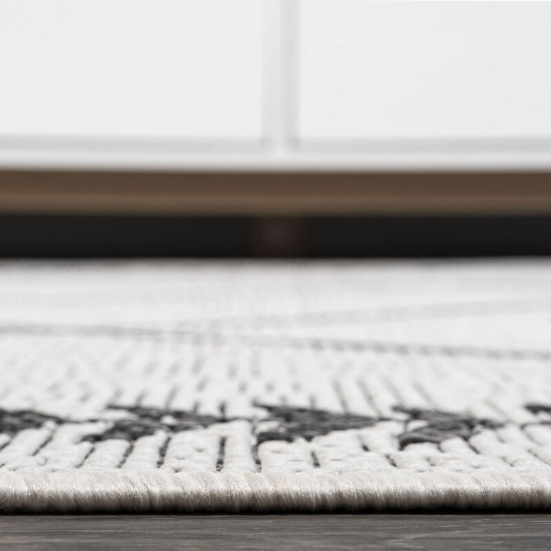 Derya Tribal Diamond Trellis Indoor/Outdoor Area Rug
