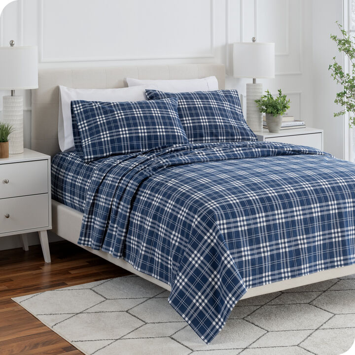Soft & Cozy 100% Cotton Flannel Printed Pattern Sheet Set