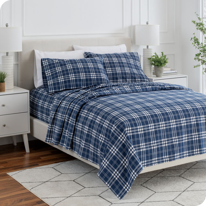 Soft & Cozy 100% Cotton Flannel Printed Pattern Sheet Set image number 1