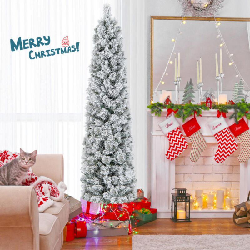 Christmas Tree with 258 Branch Tips and 100 Incandescent Lights-Flocked and Slim