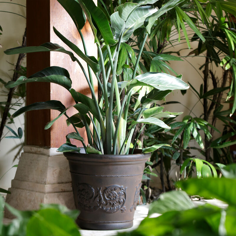 Sunnydaze 16 in Arabella Dual-Wall Polyresin Planter - Rust