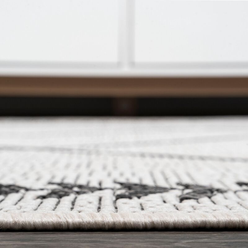 Derya Tribal Diamond Trellis Indoor/Outdoor Area Rug