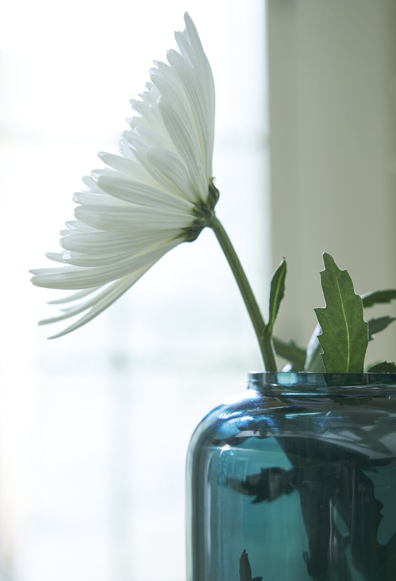 Inisland Tall Vase image number 2