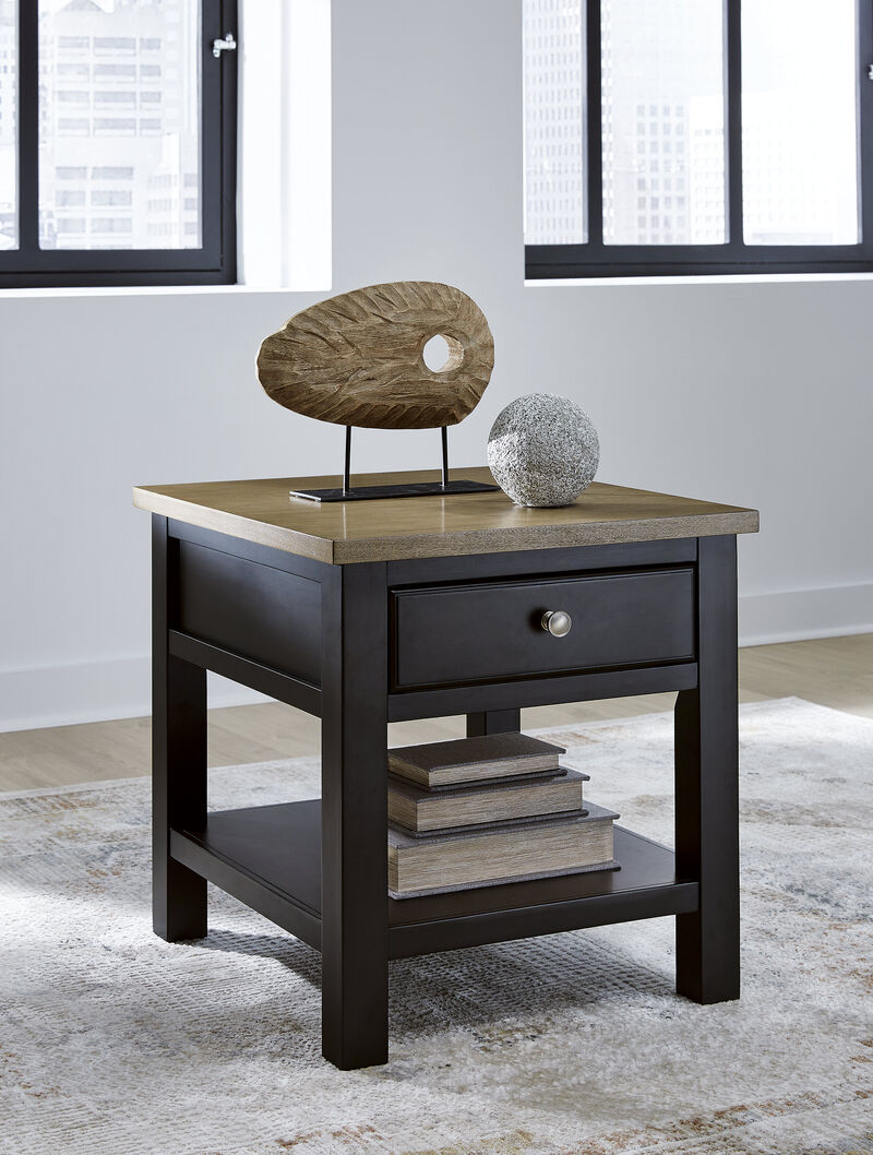 Drazmine End Table image number 1
