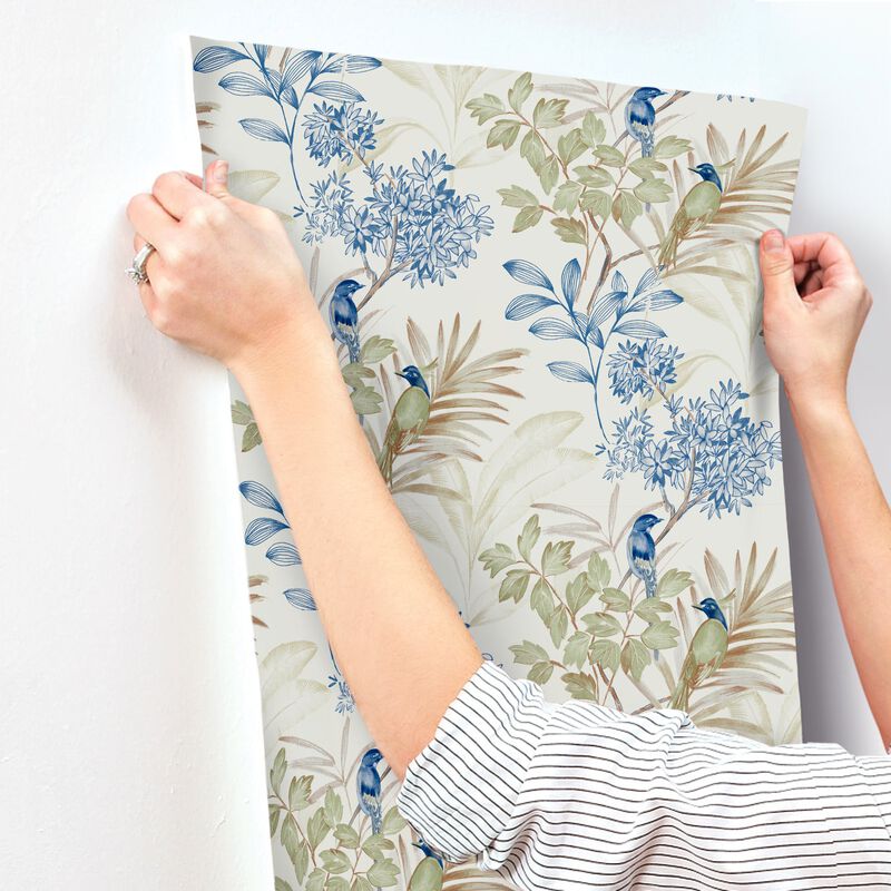 Handpainted Songbird Green & Blue Wallpaper (Double Roll) image number 6