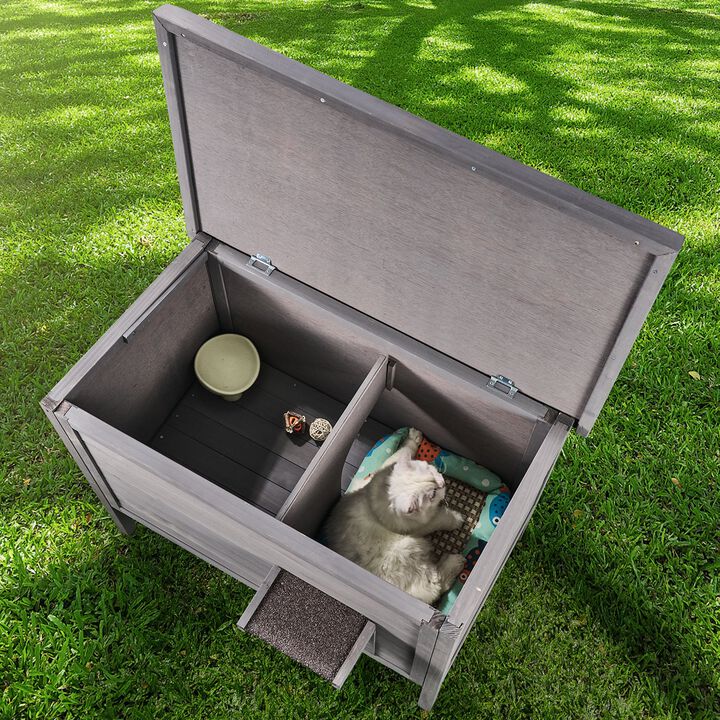 Feral Cat House for Outdoors, Wooden Shelter with Roof and PVC Door Flaps