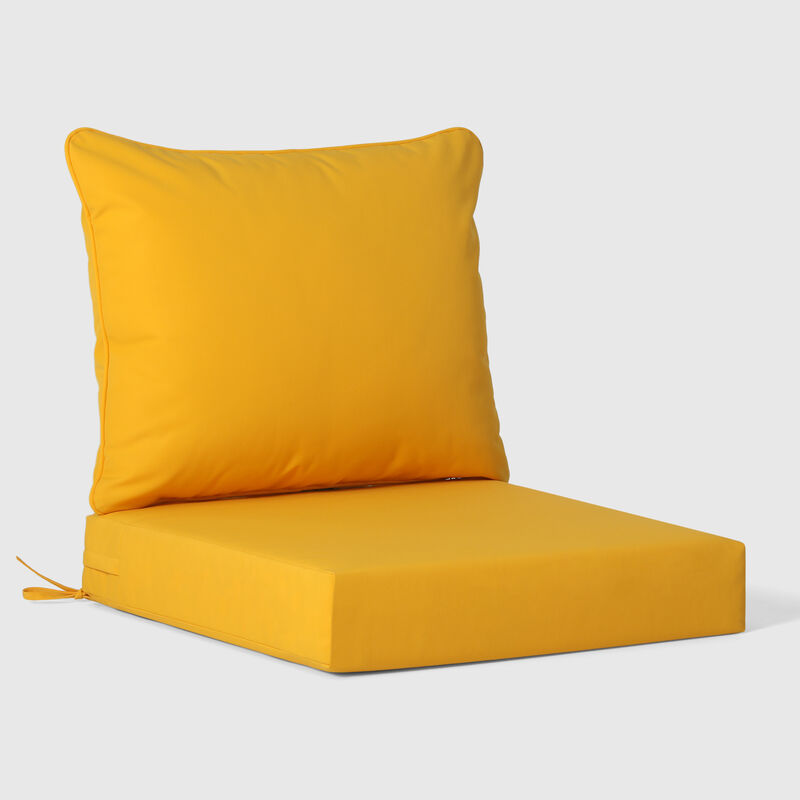 WestinTrends Outdoor Modern HDPE Patio Club Chairs with Deep Seat Cushions (Set of 2)