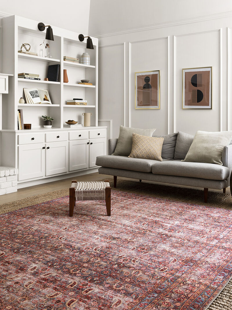 Loren LQ05 Collection by Loloi II