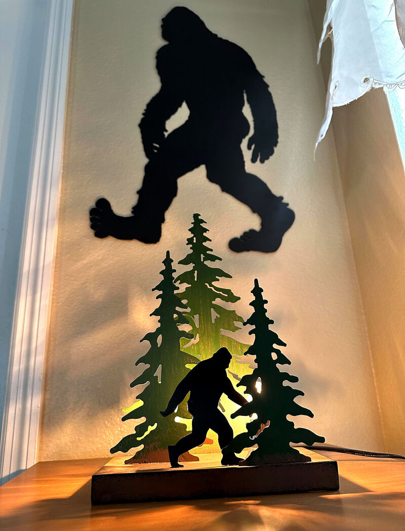 Black Metal Laser Cut Bigfoot Walking Wall Sculpture Home Decor Sasquatch Art image number 9