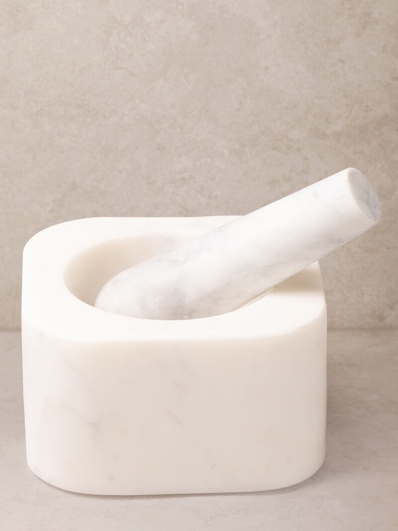 Noble Mortar and Pestle