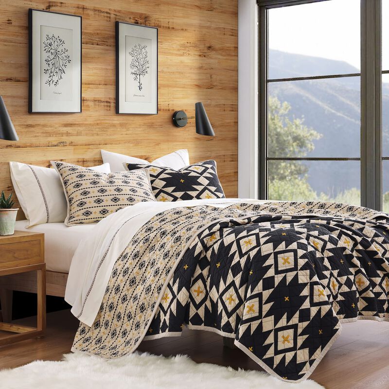 High Desert Twin Reversible Quilt Set image number 1