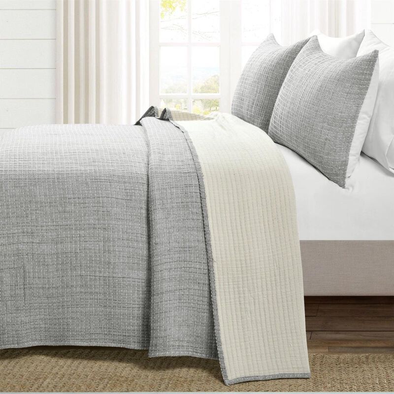 Hivvago Reversible Cotton Yarn Woven Quilt Set in Grey Cream