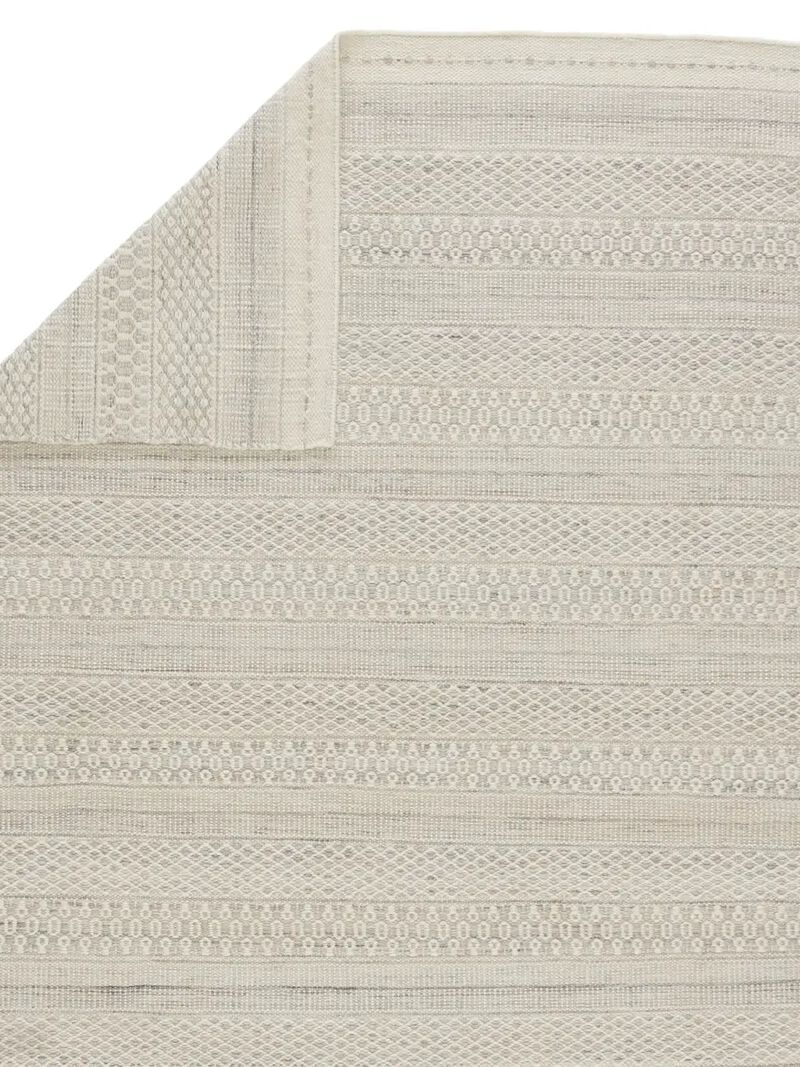 Penrose Lenna White 4' x 6' Rug