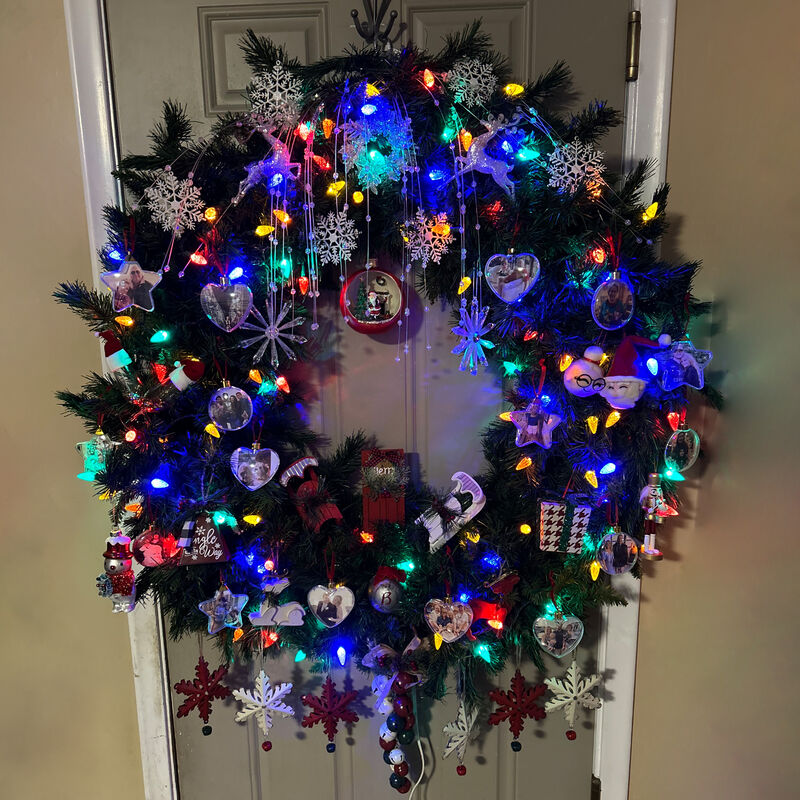 Lush Mixed Pine Artificial Christmas Wreath - 48-Inch  Unlit image number 7